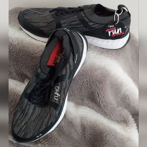 Ryka Noomi tennis shoes